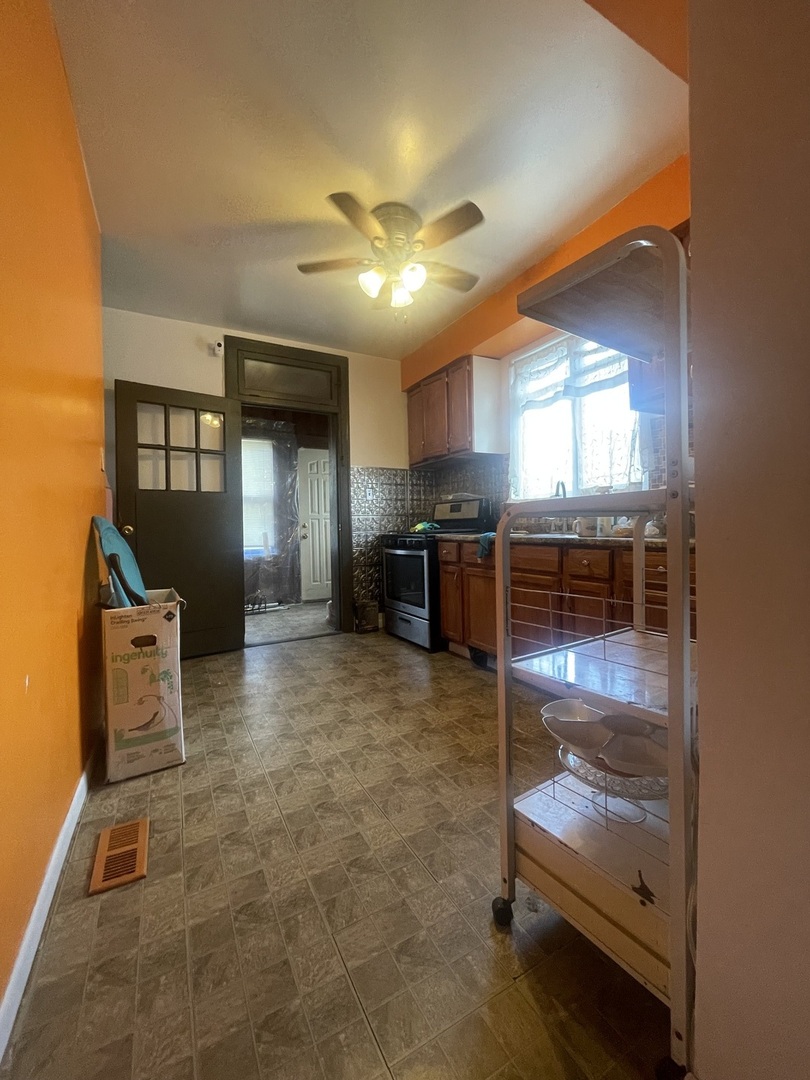 7553 S Wolcott Avenue, Chicago, IL 60620