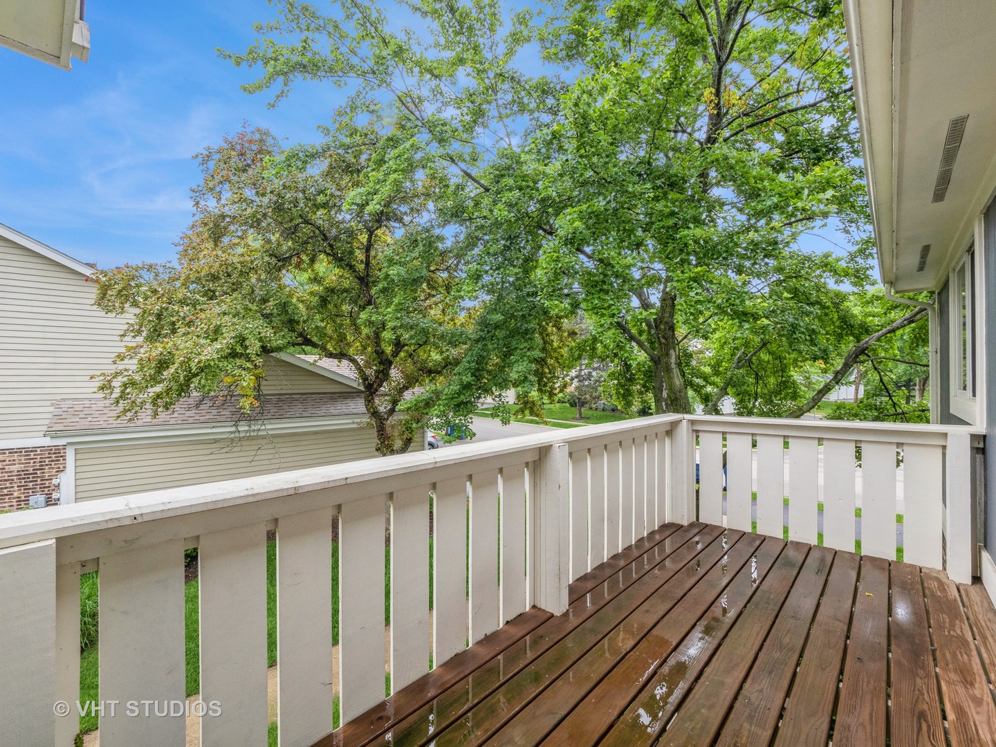 127 Wolcott Court #2, Schaumburg, IL 60193