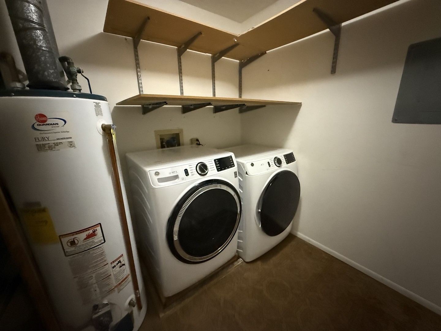 127 Wolcott Court #2, Schaumburg, IL 60193