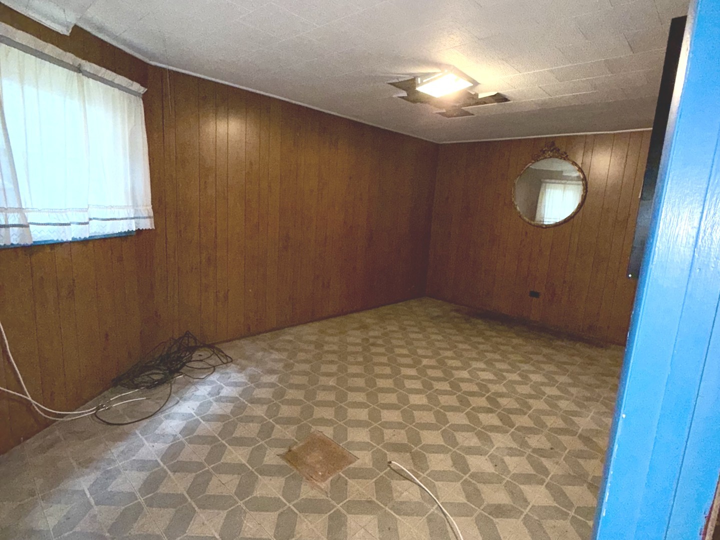 1406 W Hollywood Avenue, Chicago, IL 60660