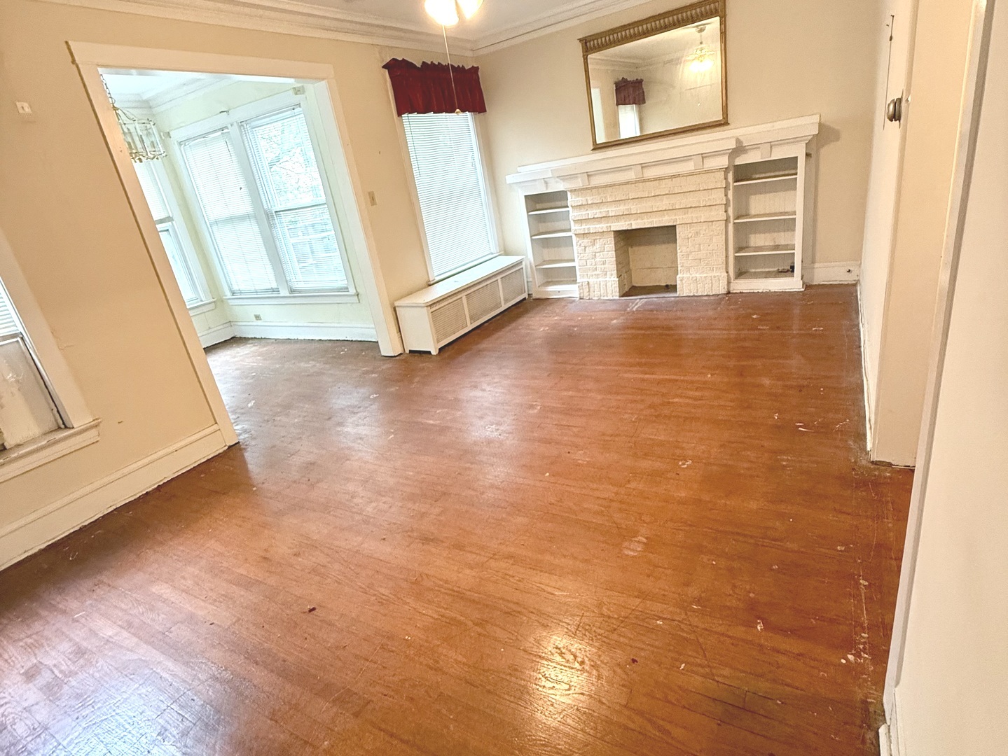 1406 W Hollywood Avenue, Chicago, IL 60660
