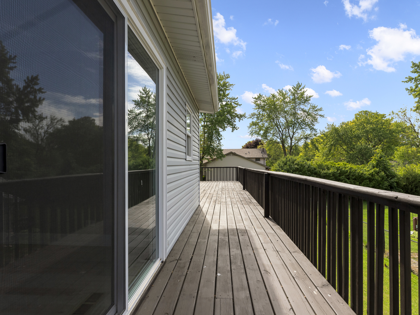 1100 Millbrook Drive, Lake Zurich, IL 60047