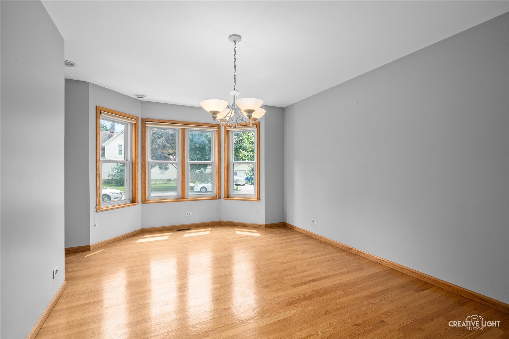 433 Virgie Place, West Chicago, IL 60185
