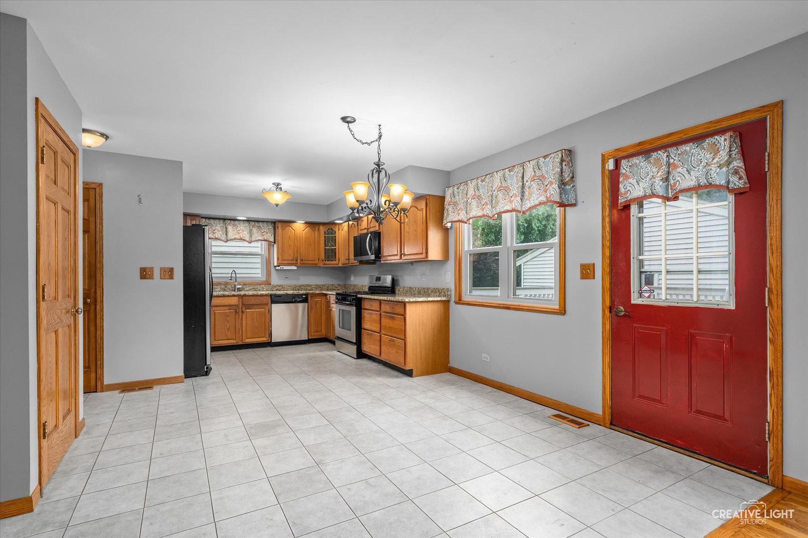 433 Virgie Place, West Chicago, IL 60185