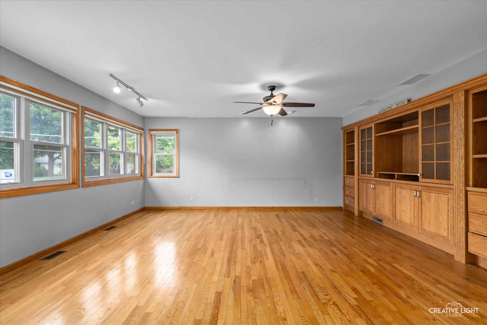 433 Virgie Place, West Chicago, IL 60185