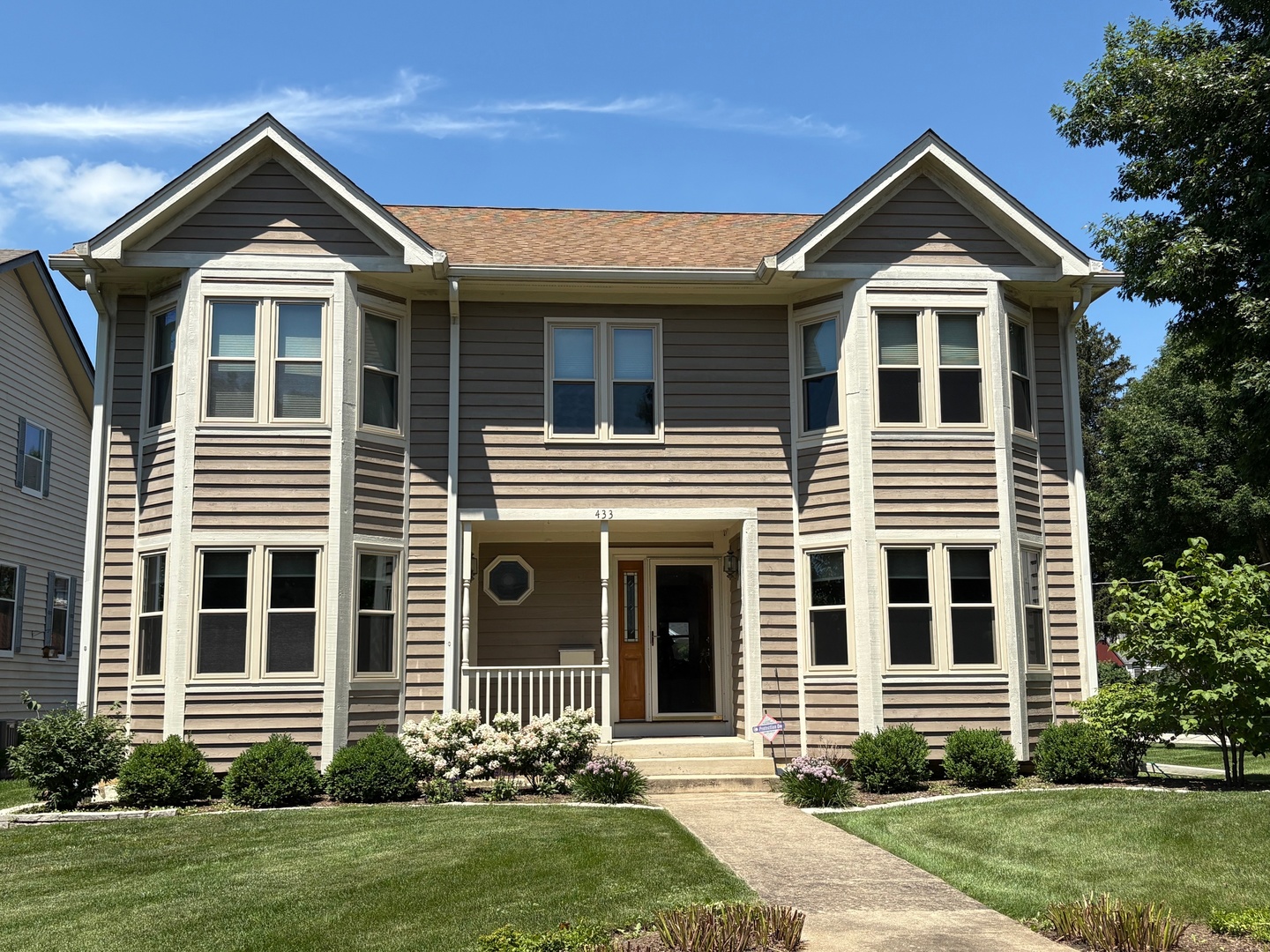 433 Virgie Place, West Chicago, IL 60185