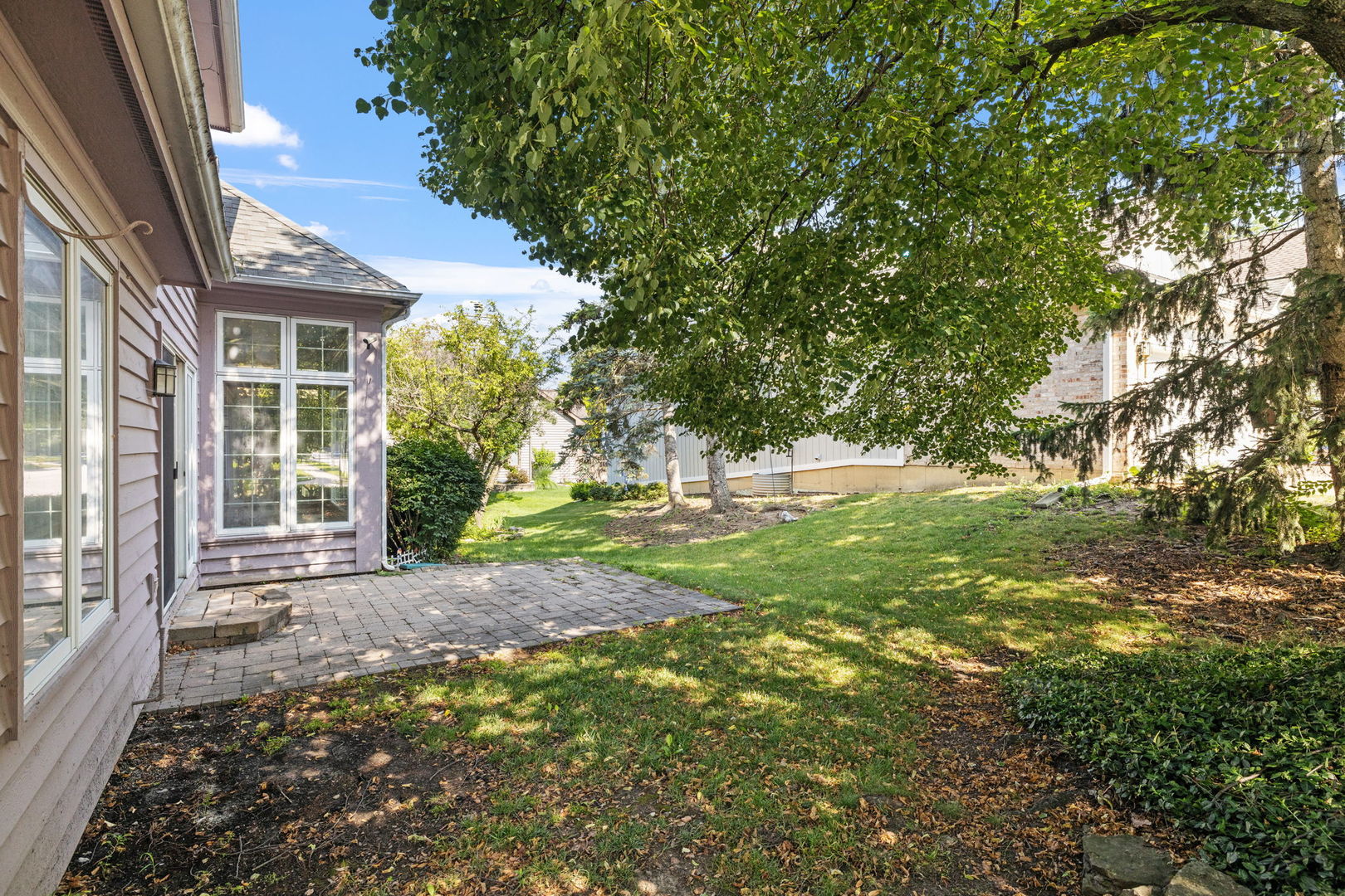 2134 Belleau Woods Court, Wheaton, IL 60187