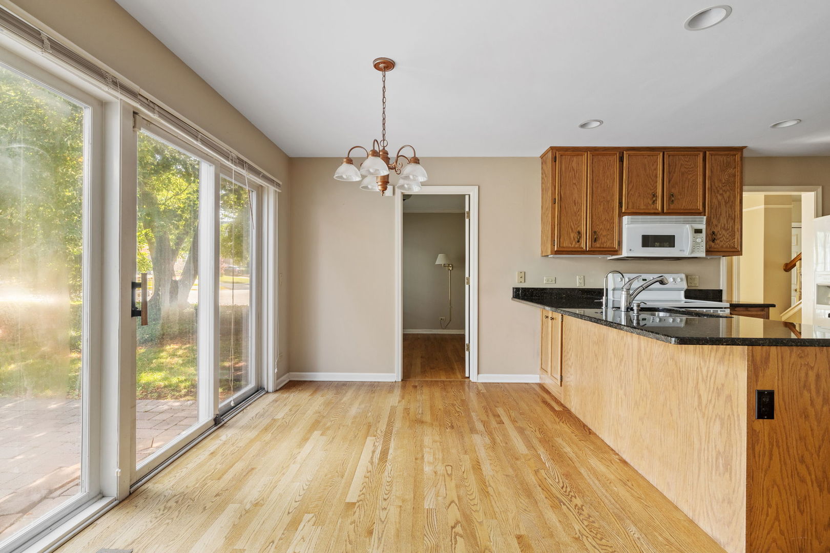 2134 Belleau Woods Court, Wheaton, IL 60187