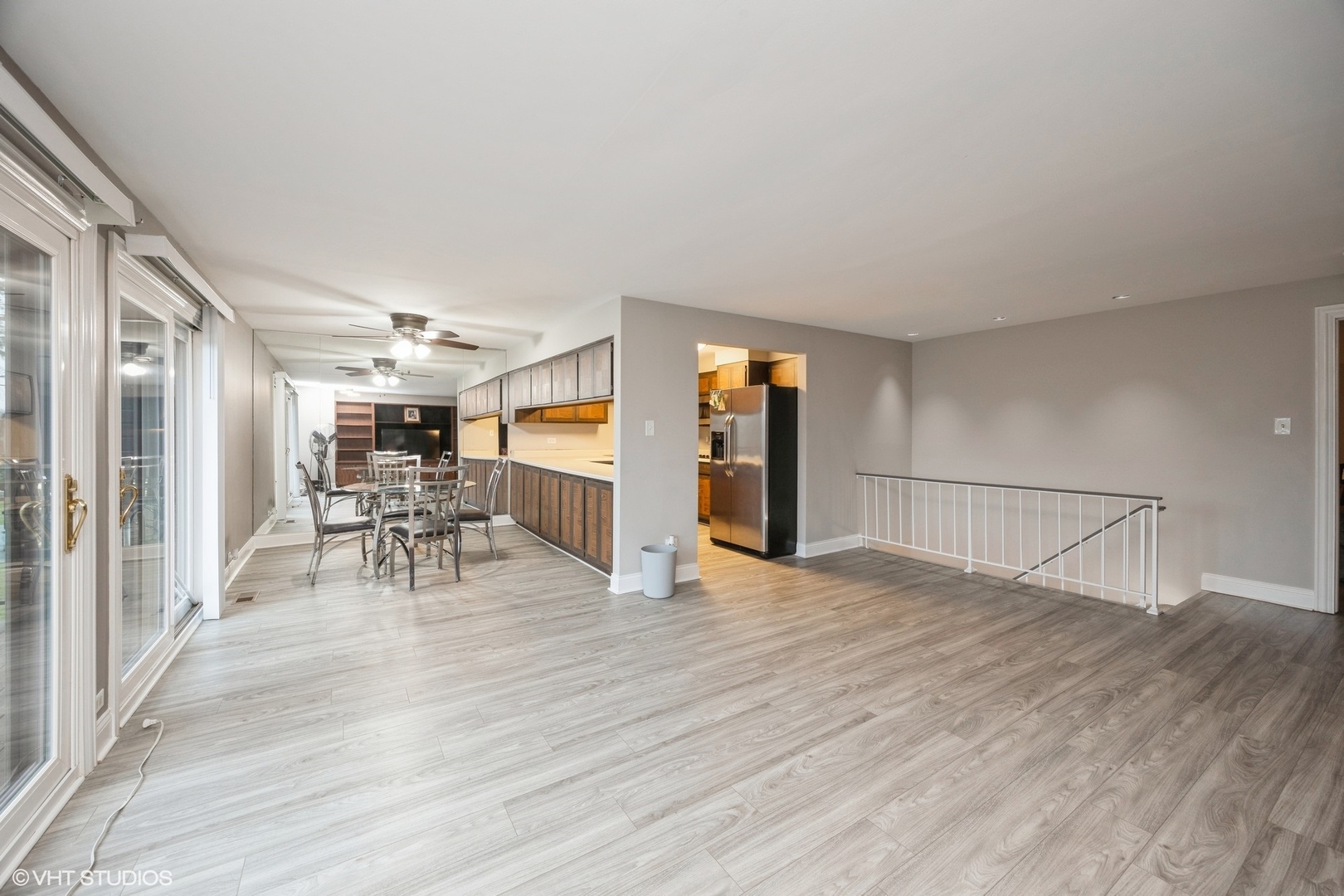 4 Cour La Salle Court, Palos Hills, IL 60465