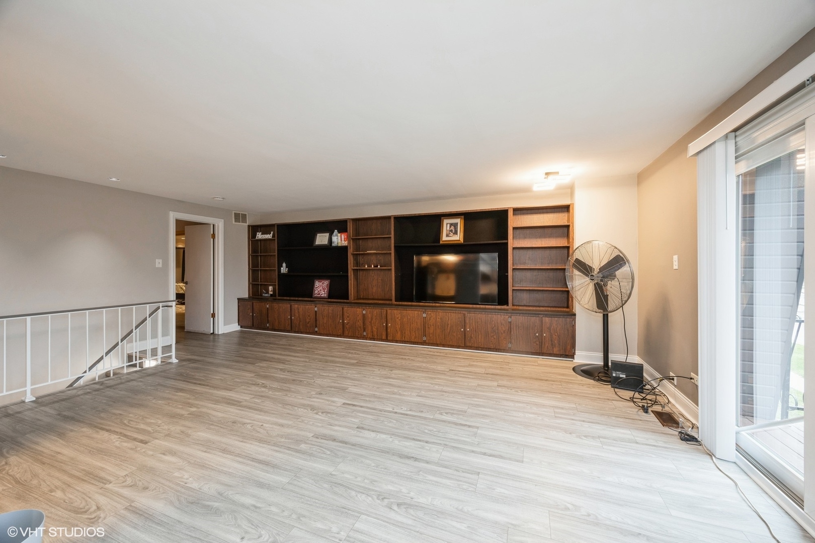 4 Cour La Salle Court, Palos Hills, IL 60465