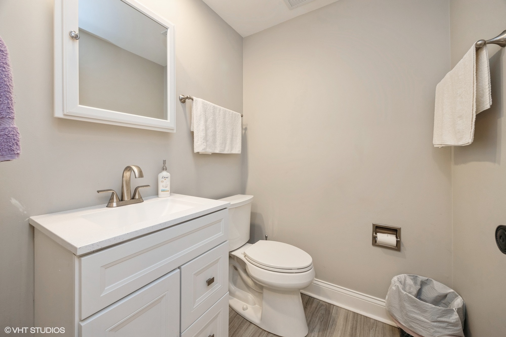4 Cour La Salle Court, Palos Hills, IL 60465