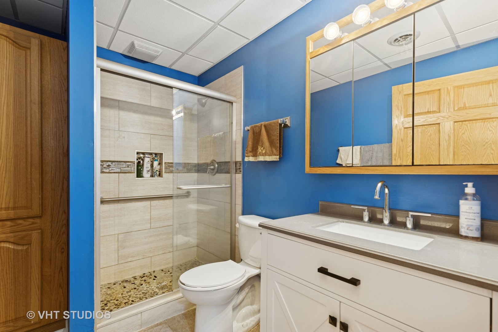 6719 W Applewood Lane, Spring Grove, IL 60081