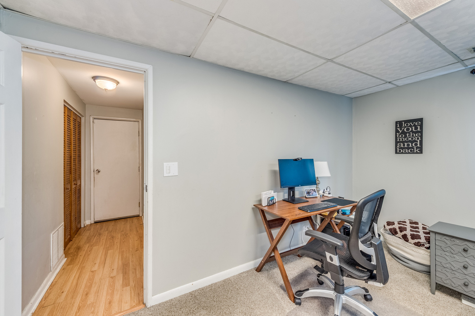 655 Oklahoma Circle, Elk Grove Village, IL 60007