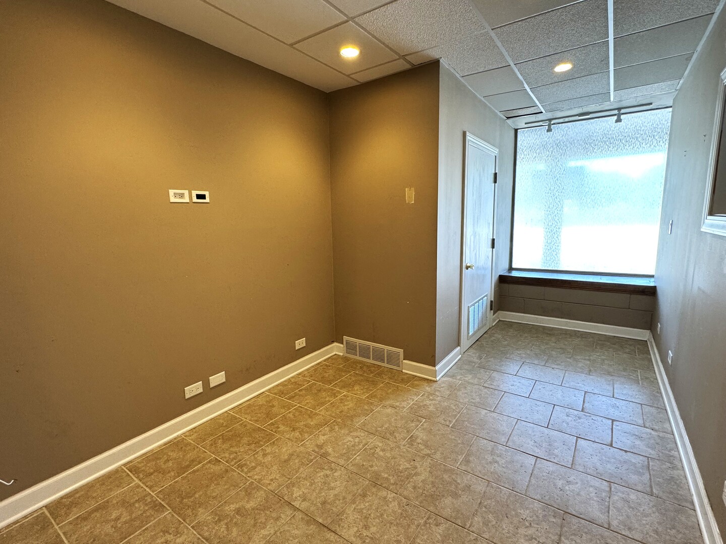 12331 S Harlem Avenue, Palos Heights, IL 60463