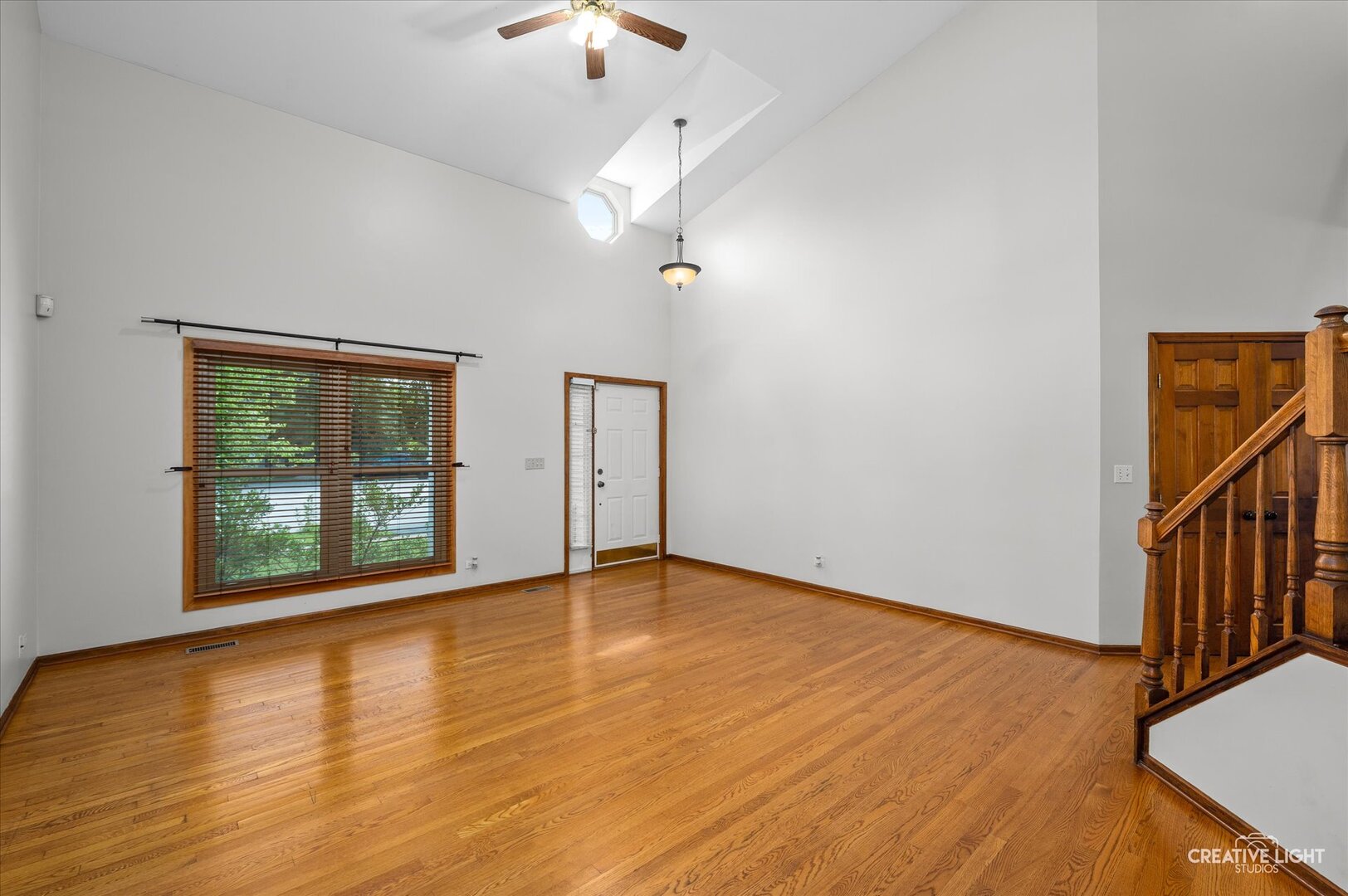 222 Mondovi Drive, Oswego, IL 60543