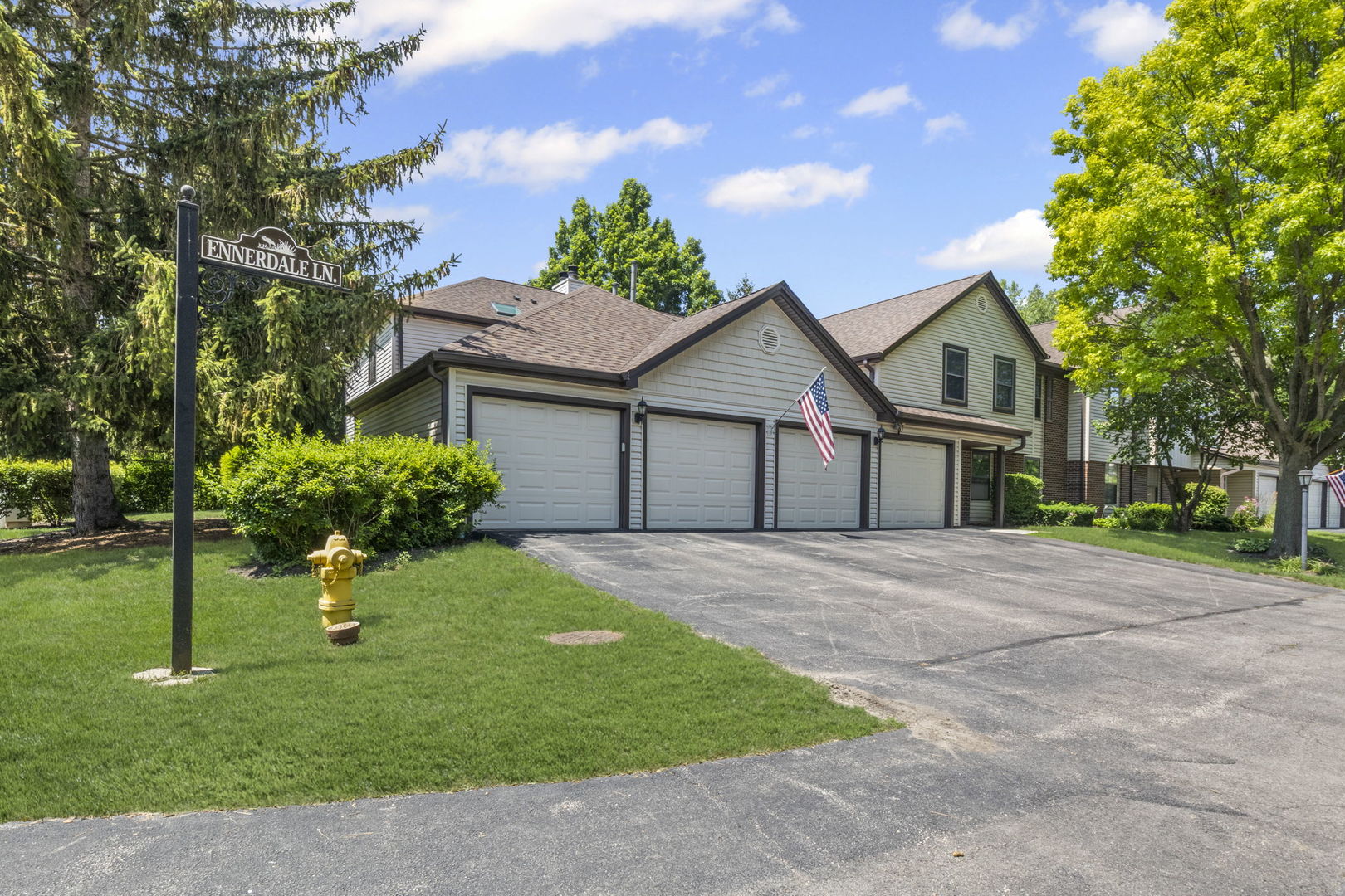 0N112 Ennerdale Lane #1601, Winfield, IL 60190