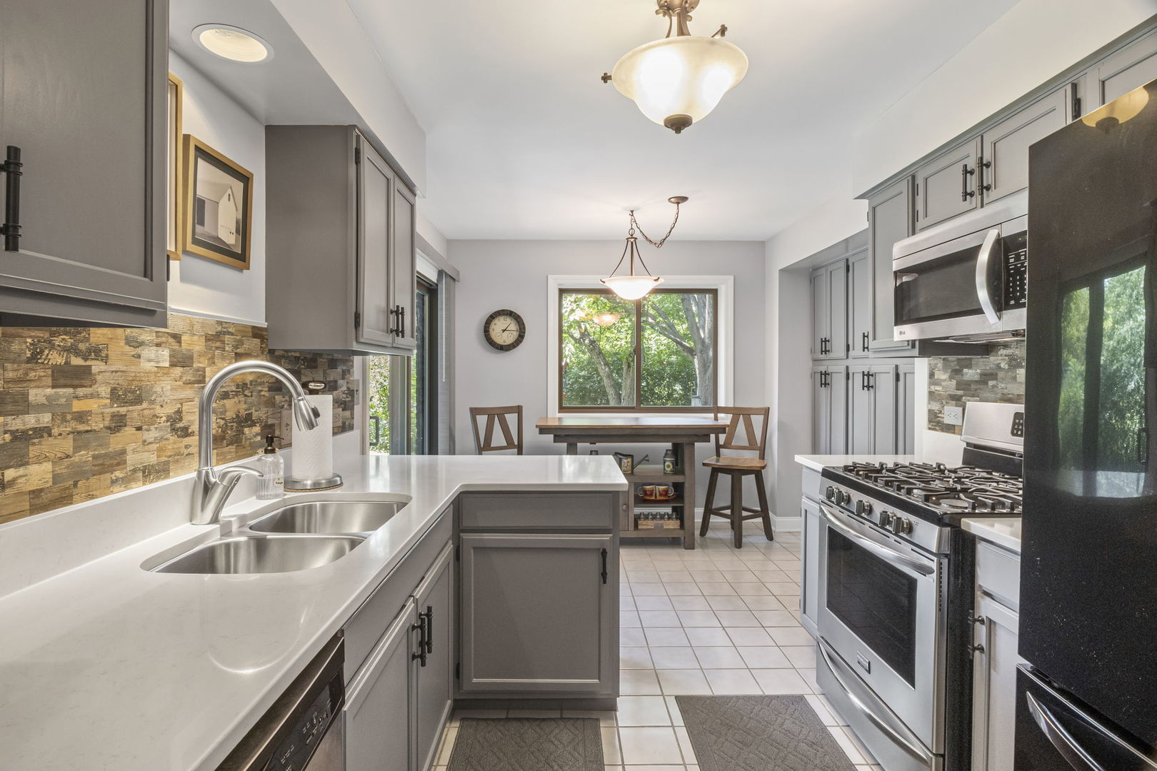 0N112 Ennerdale Lane #1601, Winfield, IL 60190