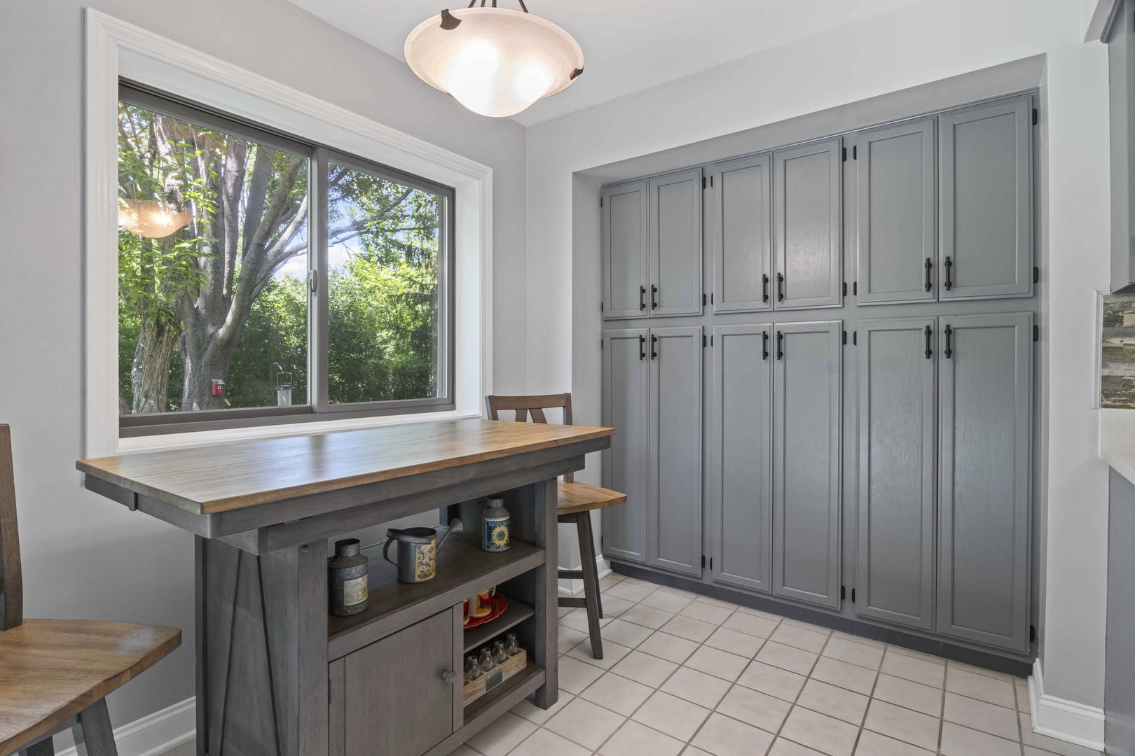 0N112 Ennerdale Lane #1601, Winfield, IL 60190