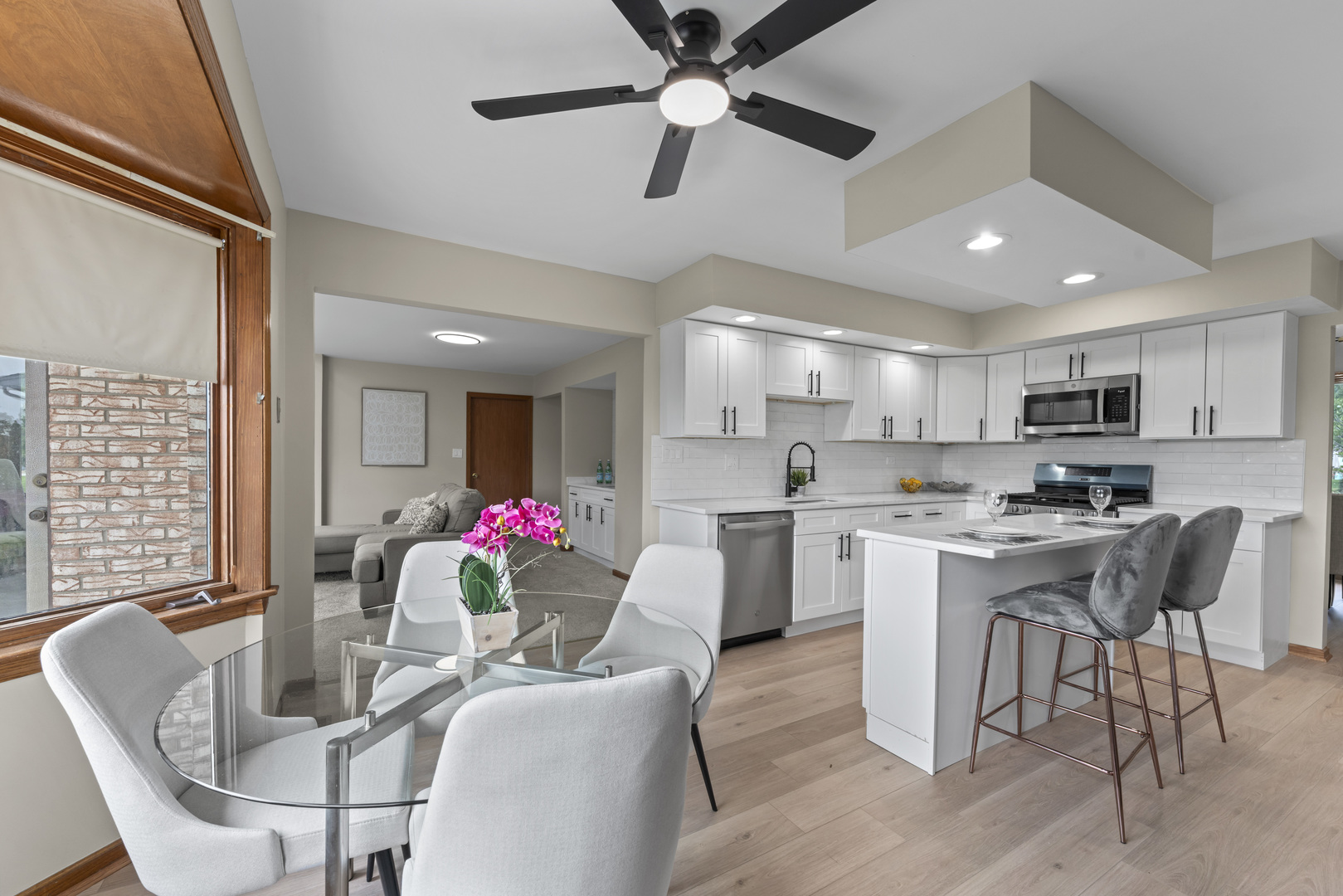 14106 S Golden Oak Drive, Homer Glen, IL 60491