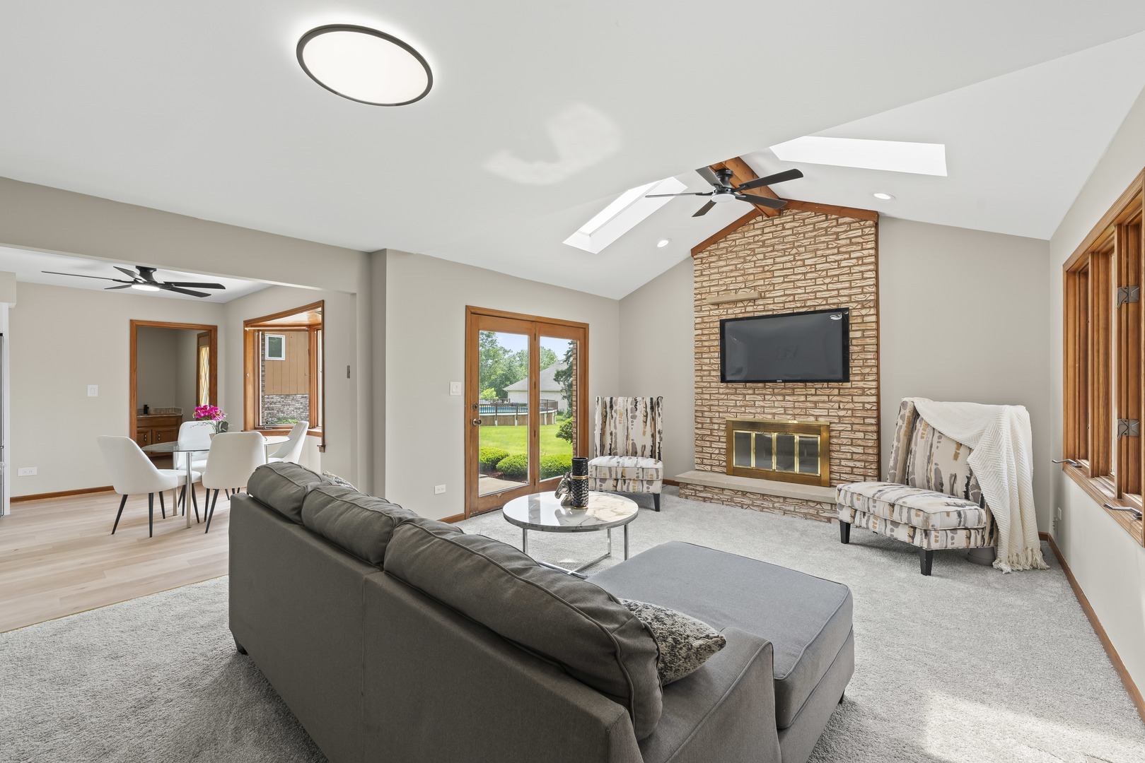 14106 S Golden Oak Drive, Homer Glen, IL 60491