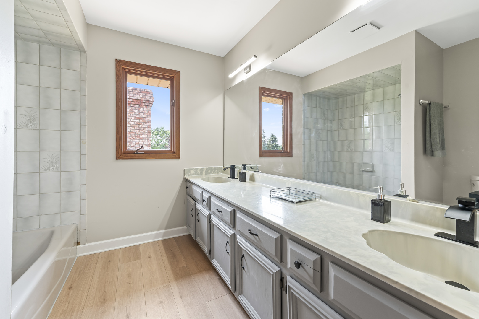14106 S Golden Oak Drive, Homer Glen, IL 60491
