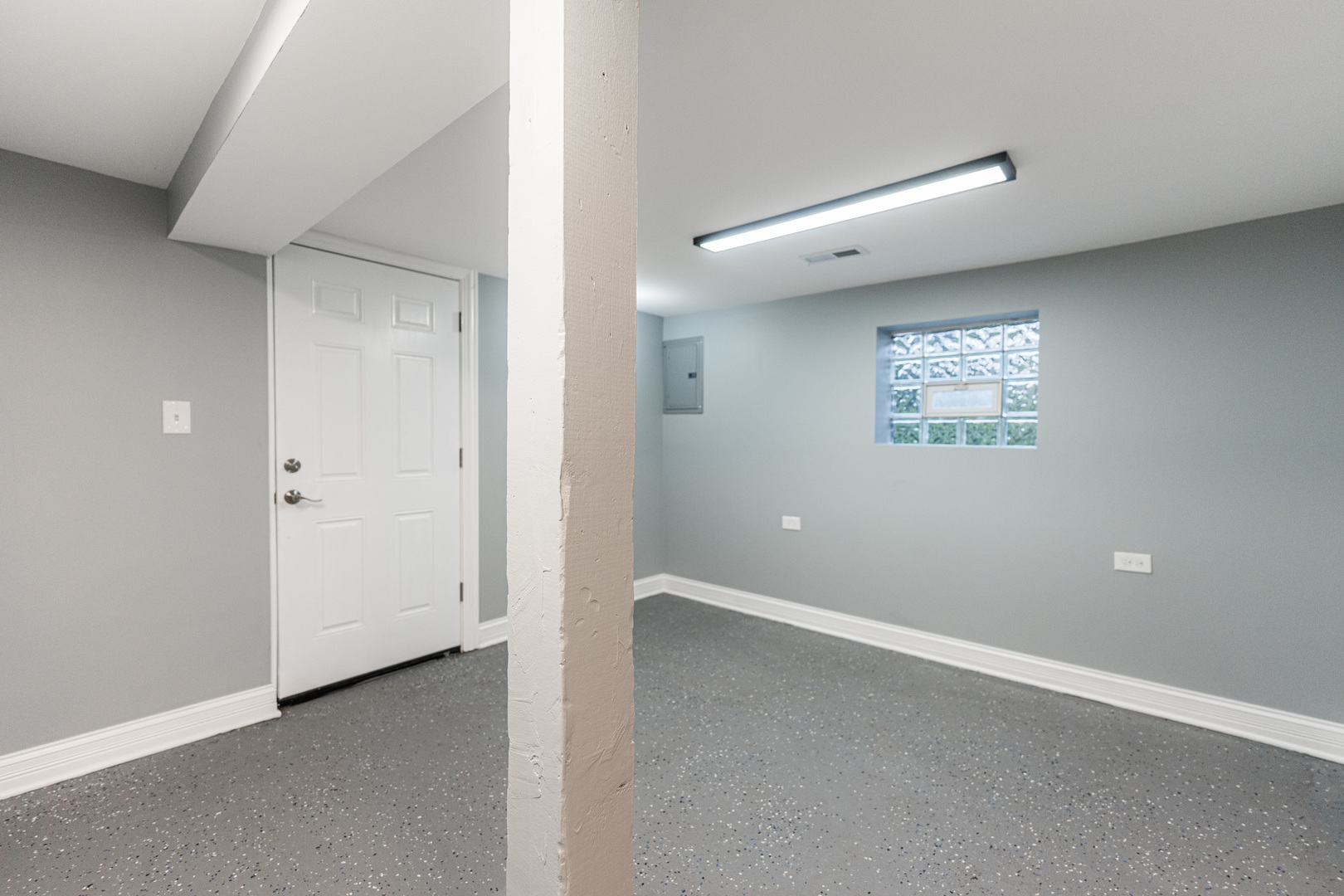 8545 S Vincennes Avenue, Chicago, IL 60620