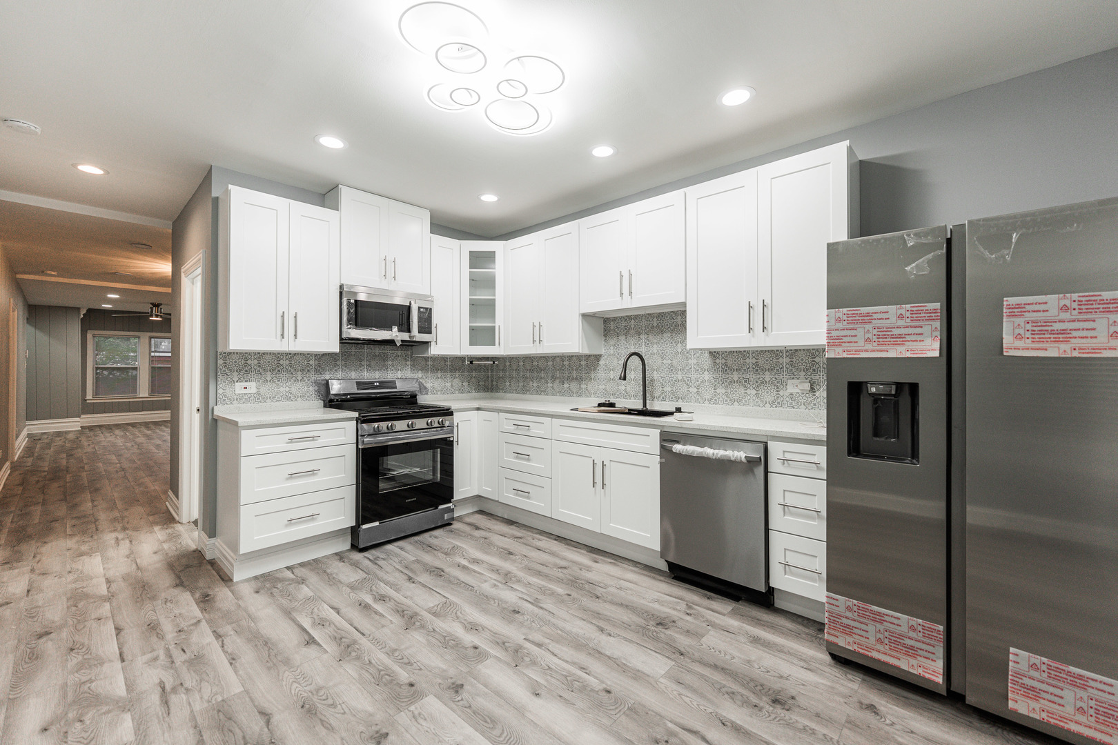 8545 S Vincennes Avenue, Chicago, IL 60620