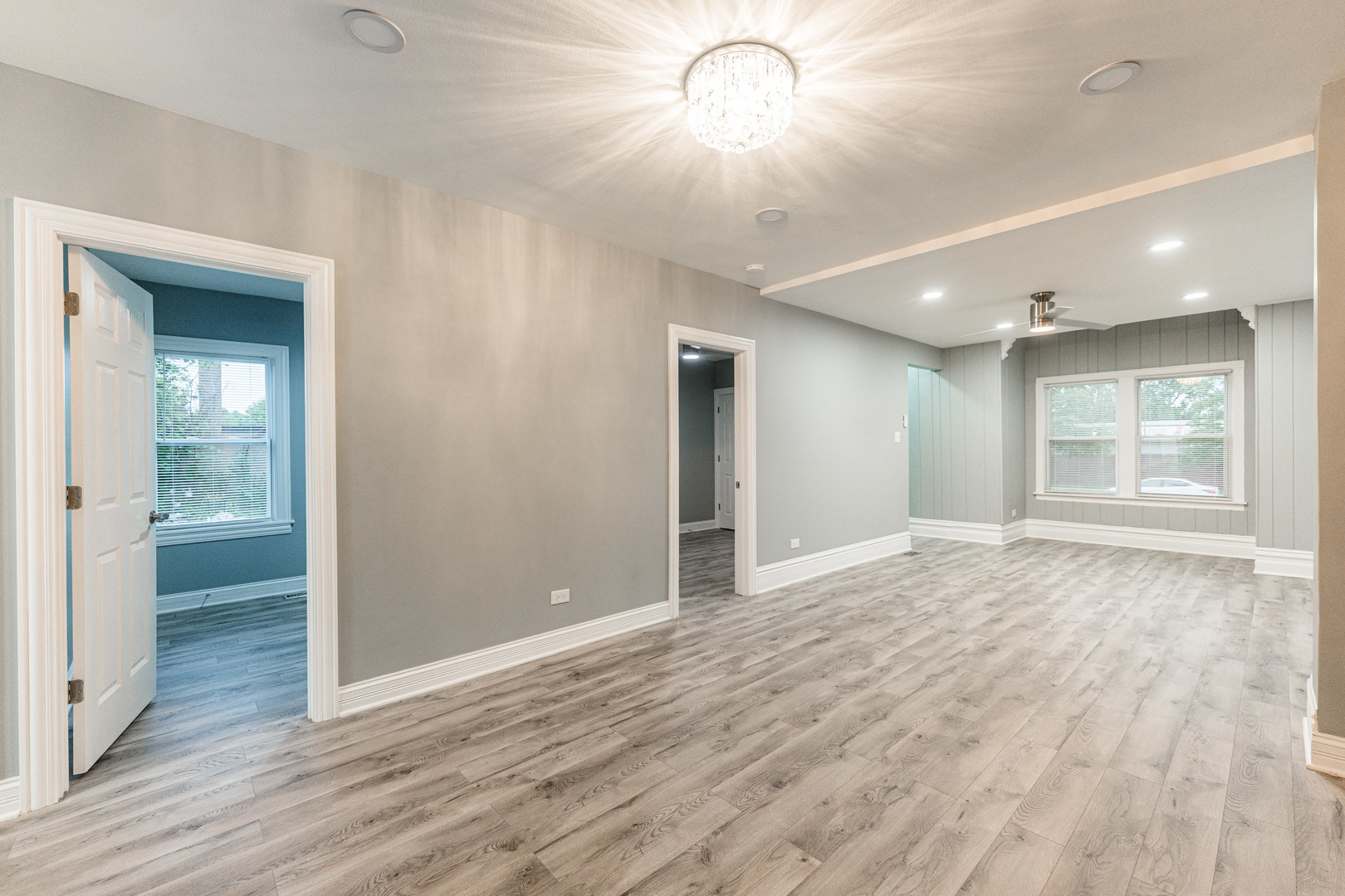 8545 S Vincennes Avenue, Chicago, IL 60620