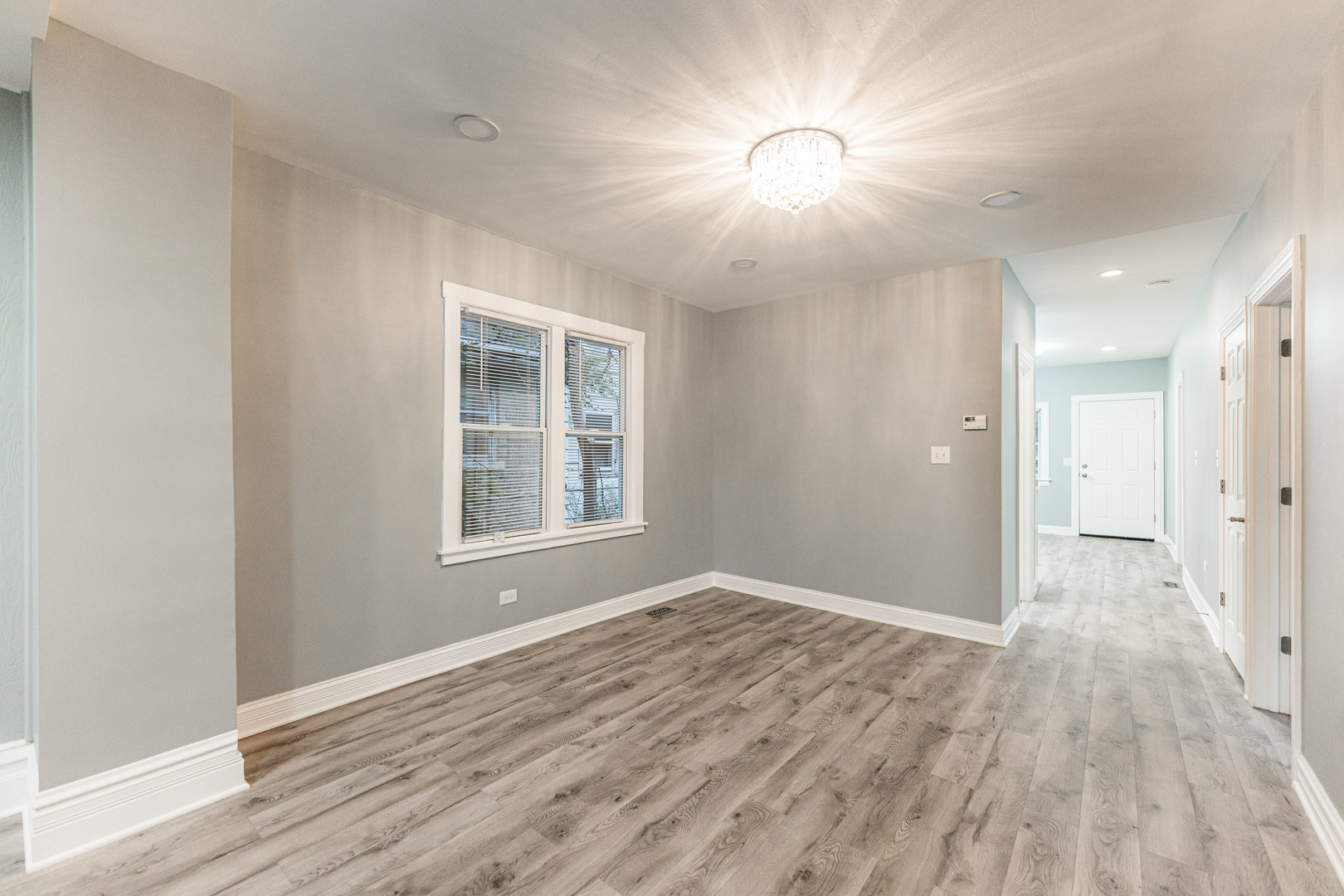 8545 S Vincennes Avenue, Chicago, IL 60620