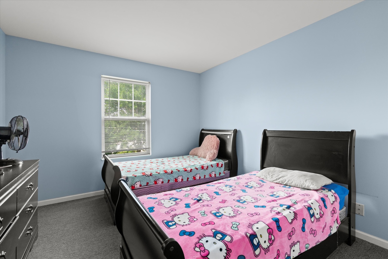2117 Limestone Lane, Carpentersville, IL 60110