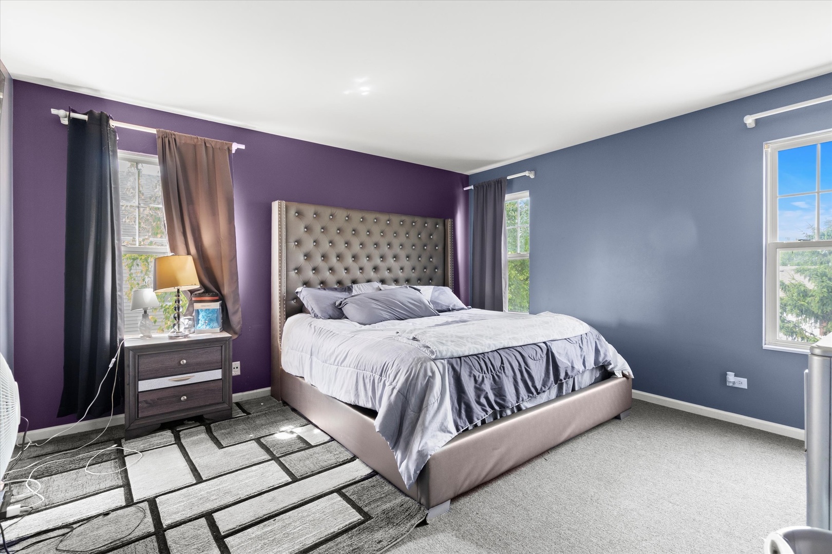 2117 Limestone Lane, Carpentersville, IL 60110