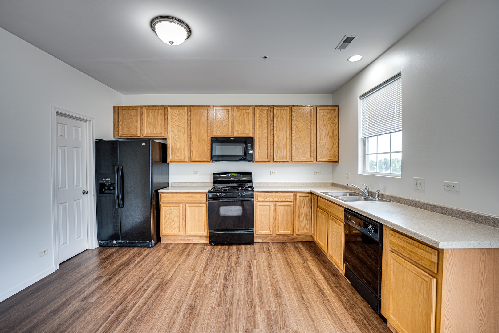 3821 Bailey Road #3821, Yorkville, IL 60560