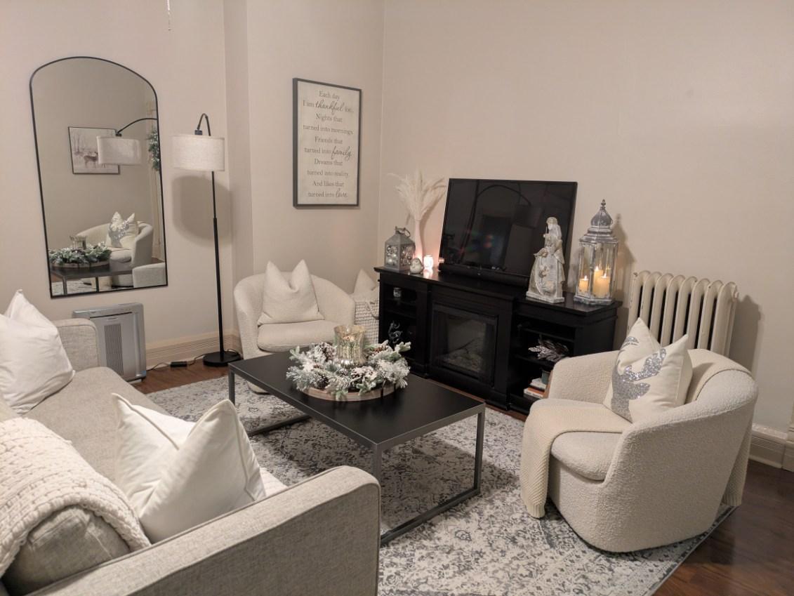 328 W Saint Charles Road, Lombard, IL 60148