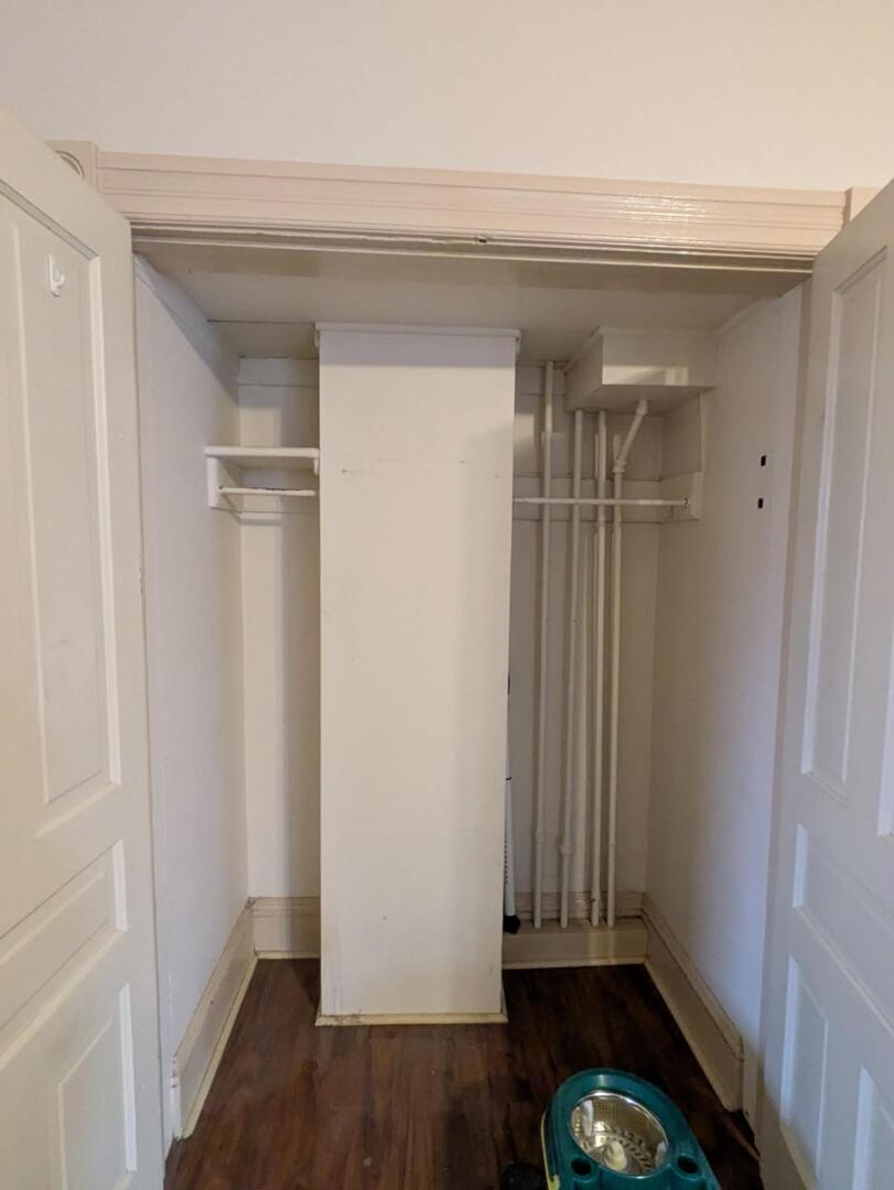 328 W Saint Charles Road, Lombard, IL 60148