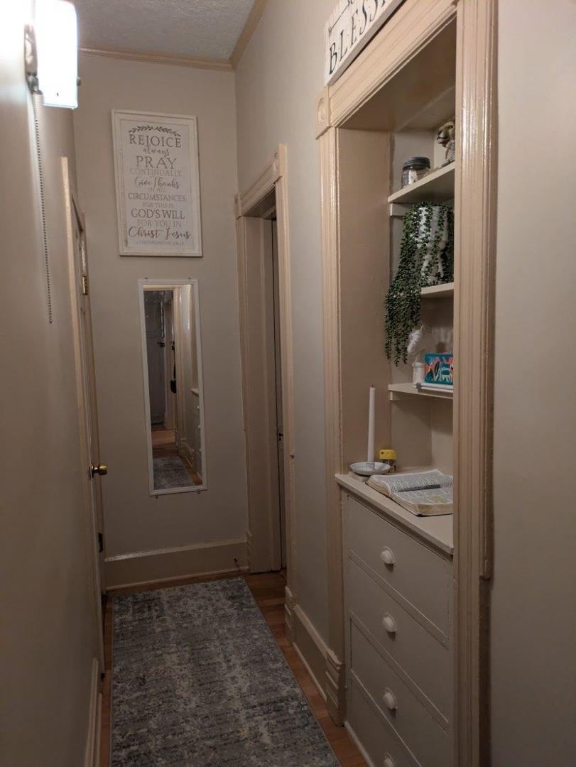 328 W Saint Charles Road, Lombard, IL 60148