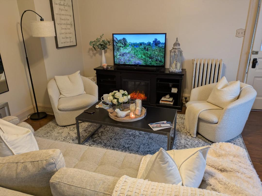 328 W Saint Charles Road, Lombard, IL 60148