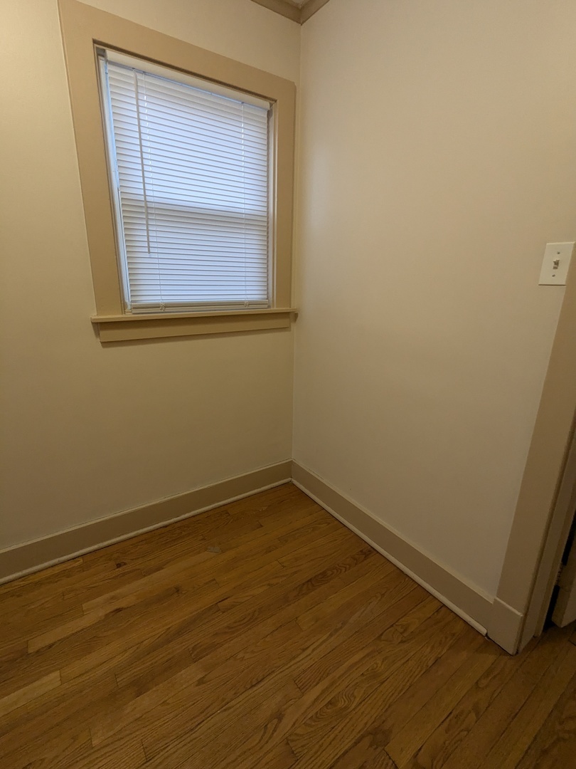 328 W Saint Charles Road, Lombard, IL 60148