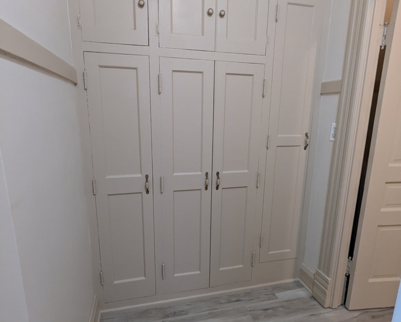 328 W Saint Charles Road, Lombard, IL 60148