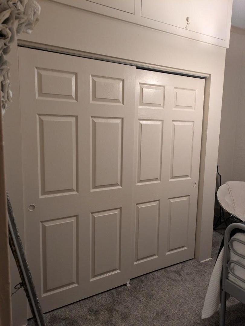 328 W Saint Charles Road, Lombard, IL 60148