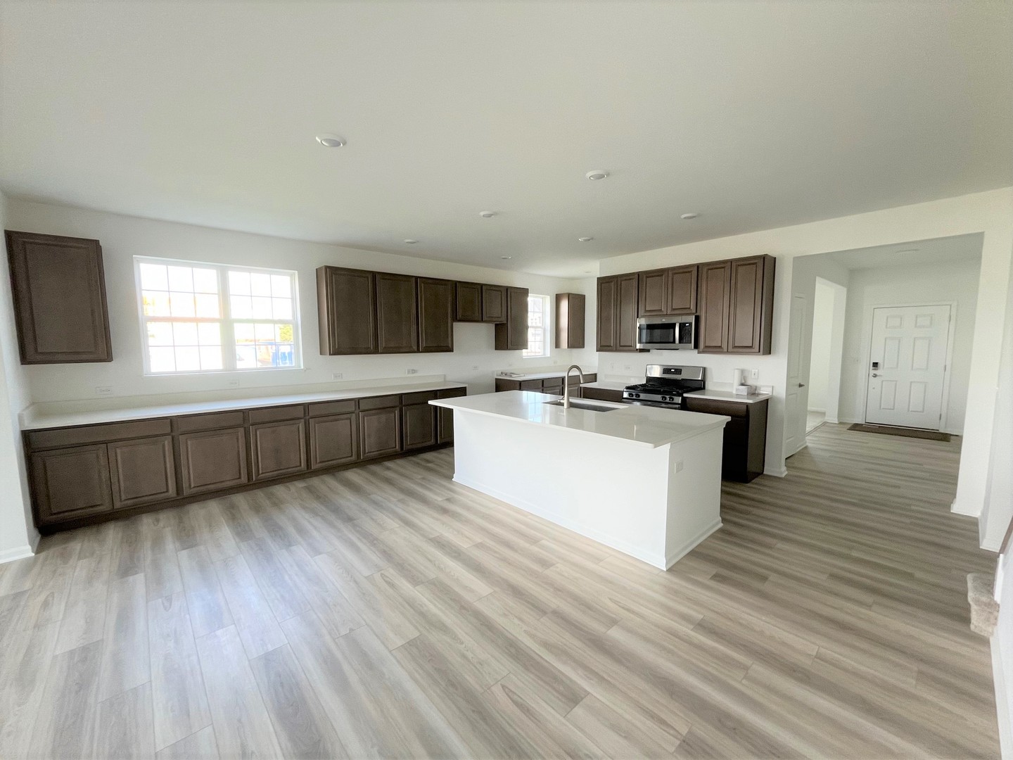 218 Rhinebeck Way, Algonquin, IL 60102