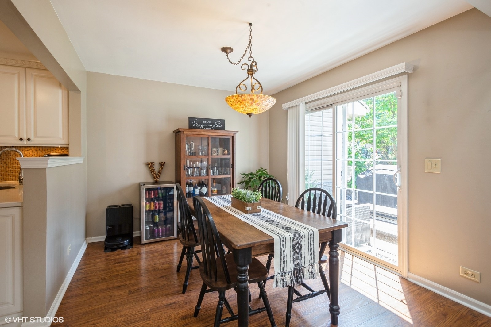 707 Clover Hill Court, Elk Grove Village, IL 60007