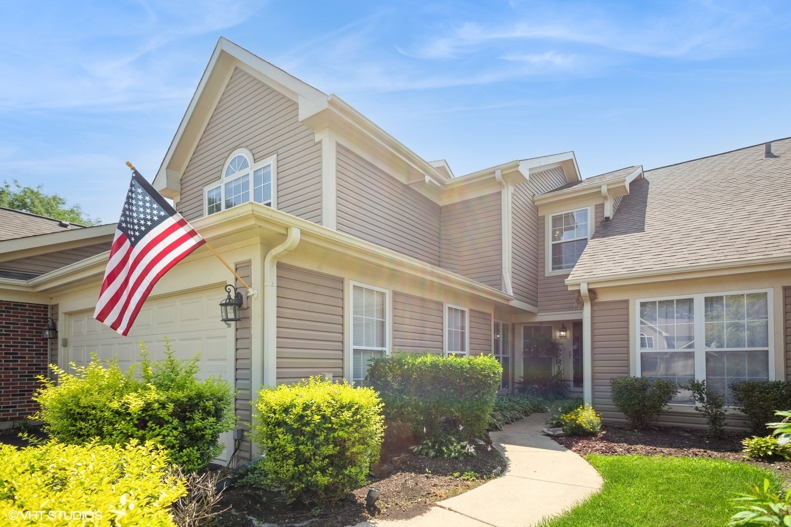 707 Clover Hill Court, Elk Grove Village, IL 60007