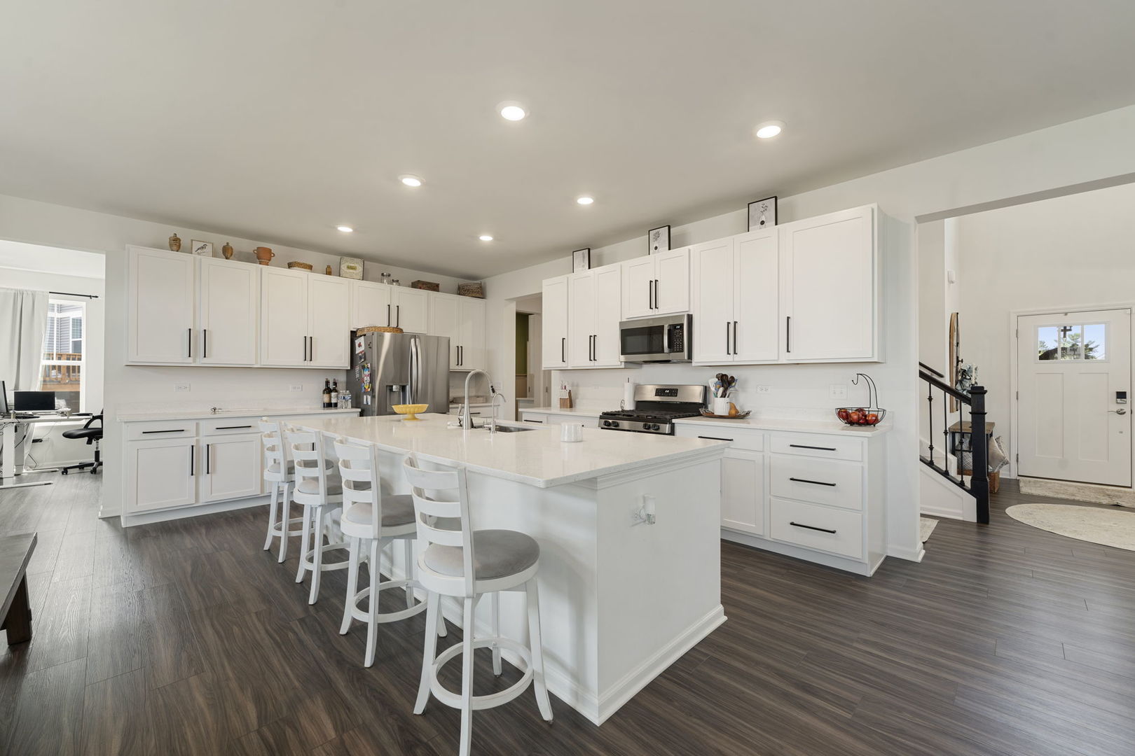 1009 Persimmon Court, Crystal Lake, IL 60012