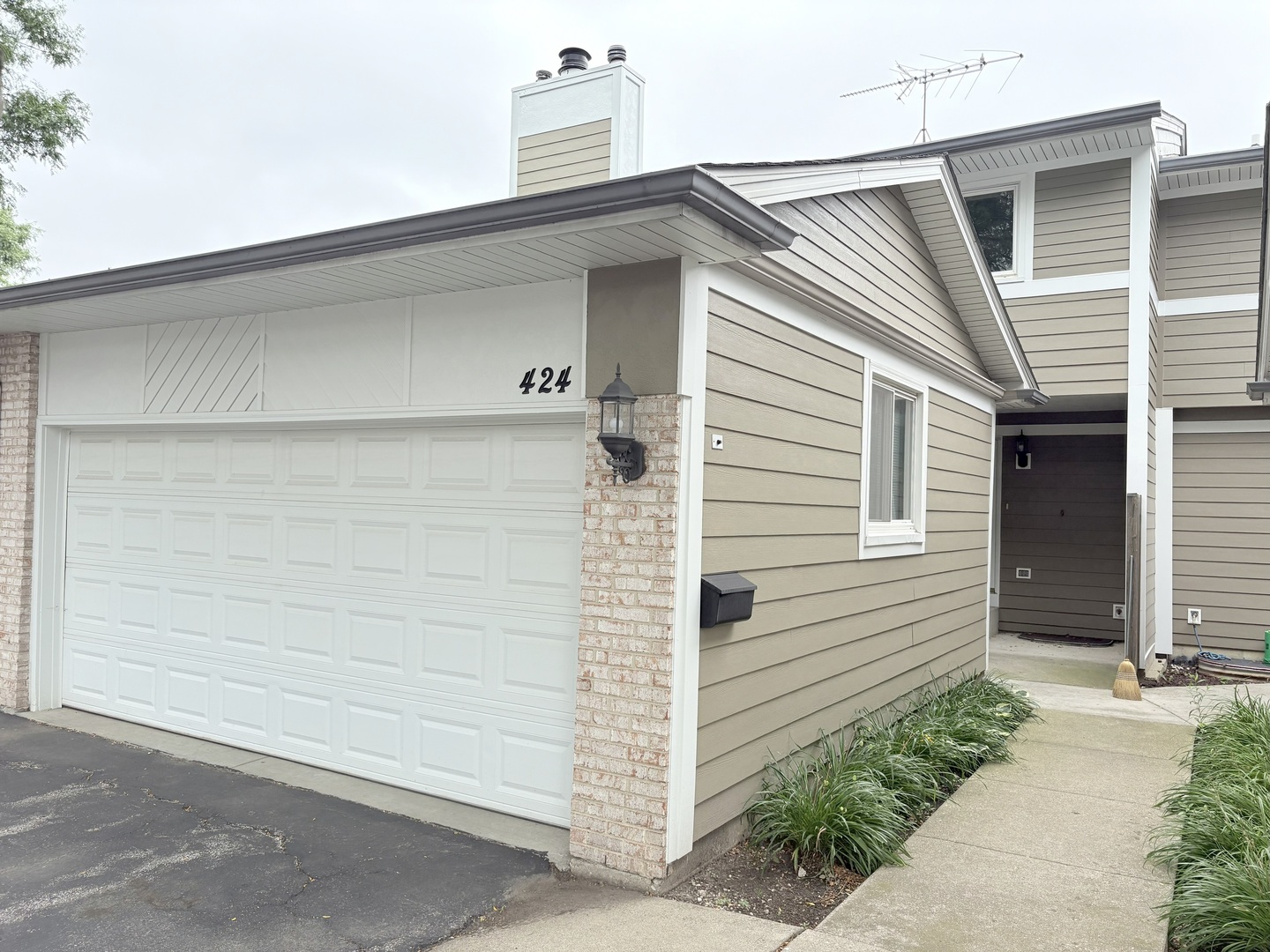 424 Mallard Drive, Deerfield, IL 60015
