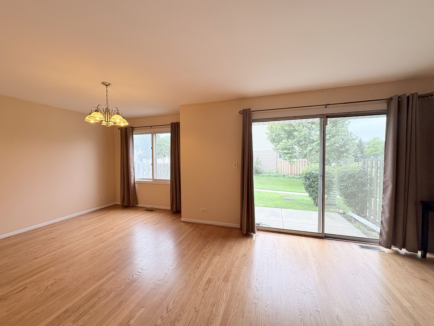 424 Mallard Drive, Deerfield, IL 60015