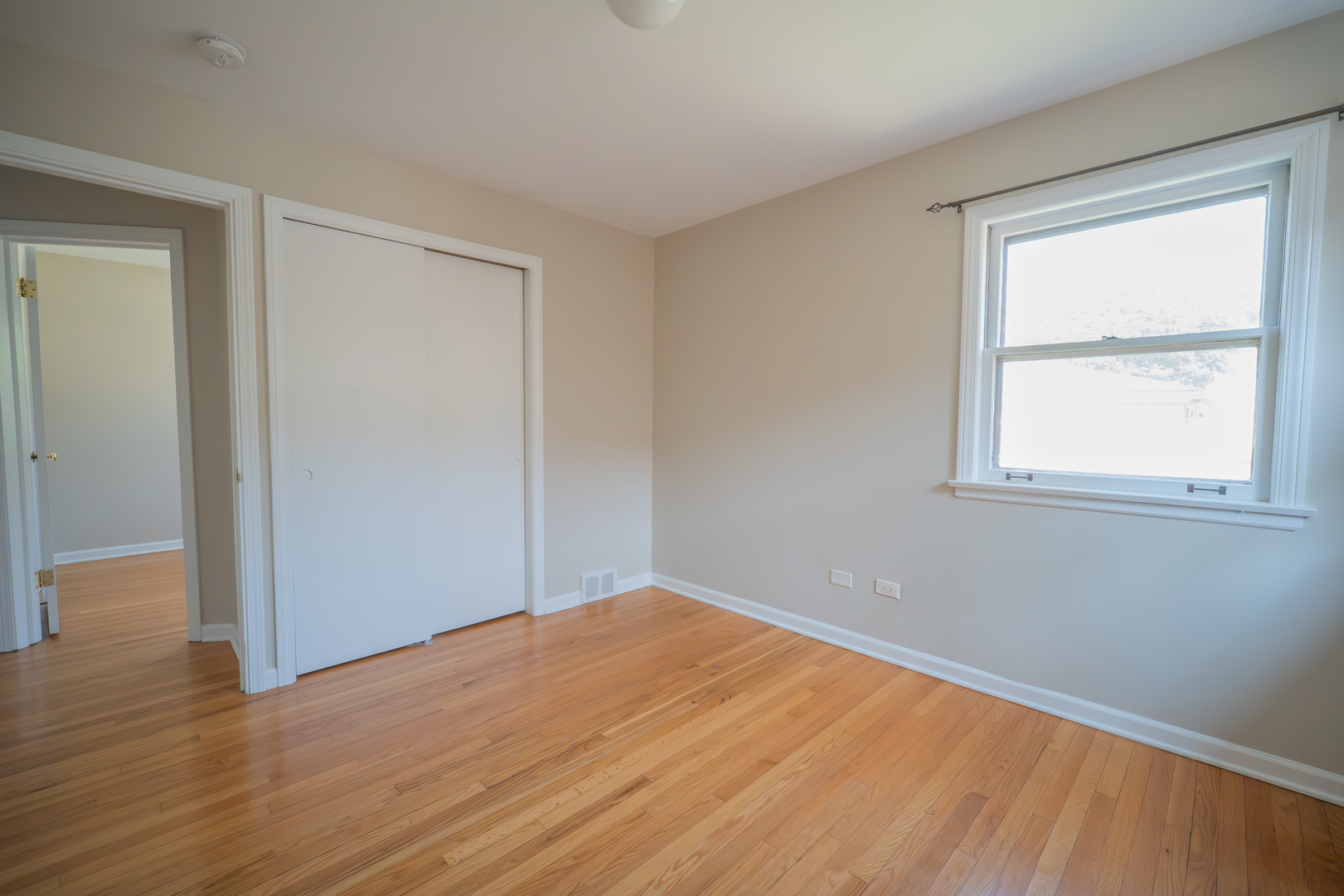 3039 Sarah Street, Franklin Park, IL 60131