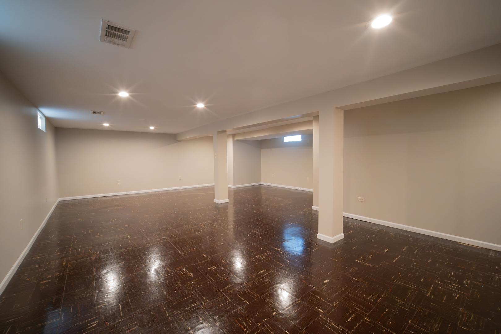 3039 Sarah Street, Franklin Park, IL 60131