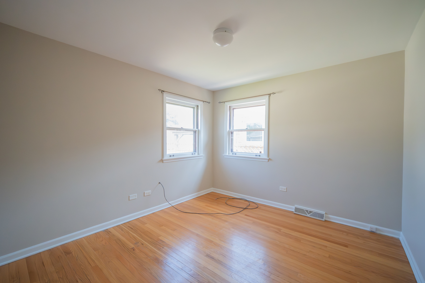 3039 Sarah Street, Franklin Park, IL 60131