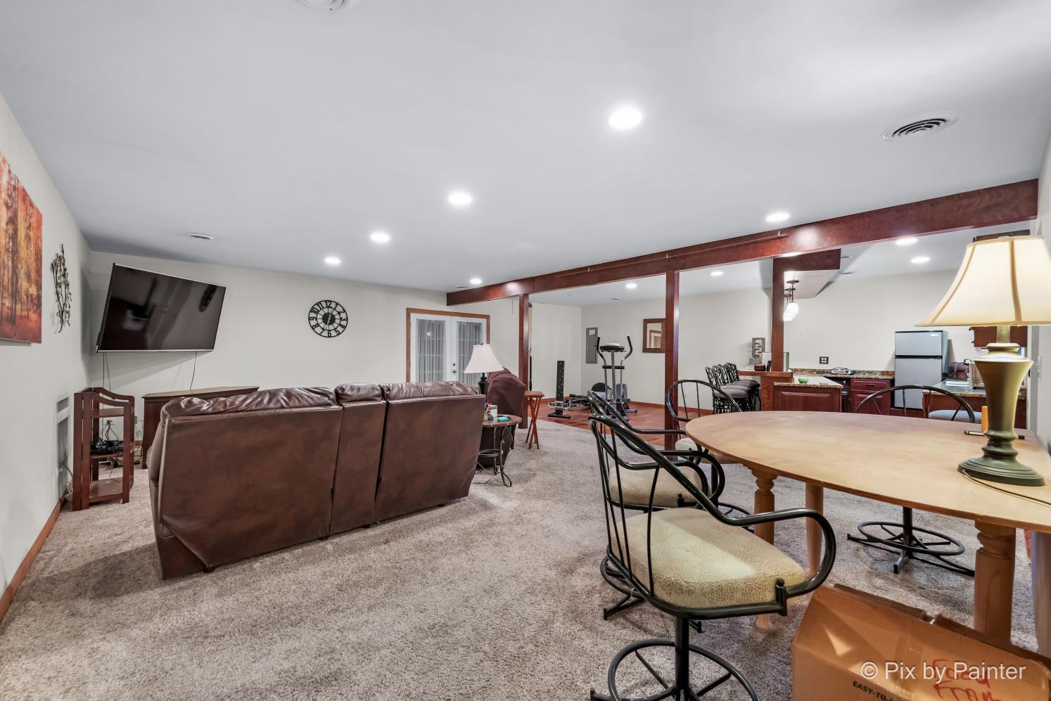 1423 N River Road, McHenry, IL 60051