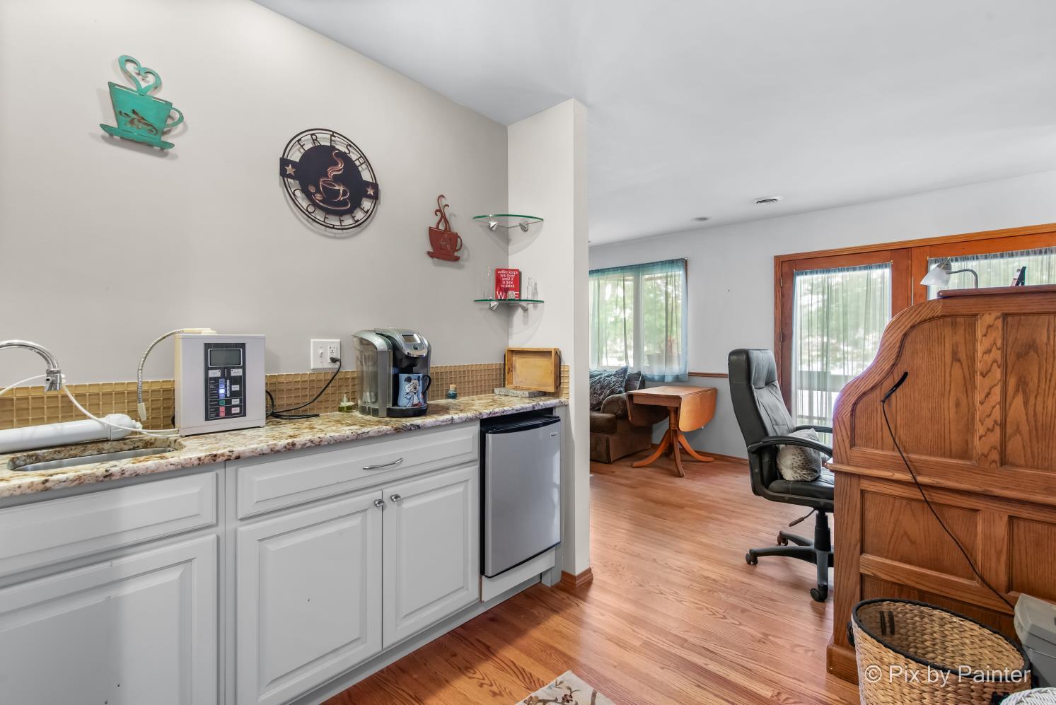 1423 N River Road, McHenry, IL 60051